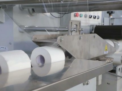 Machine For Producing Toilet Paper And Napkins